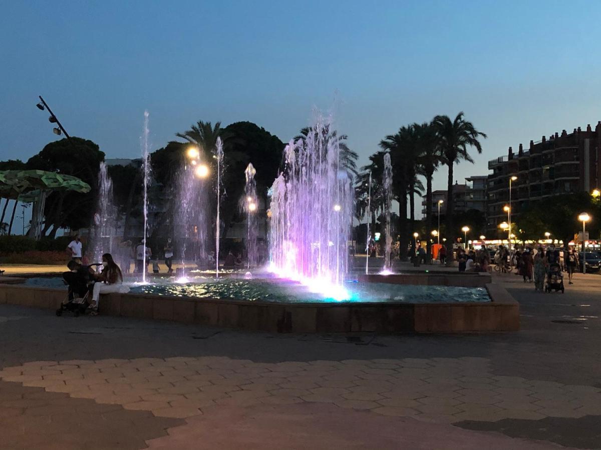 Pineda Beach 1A Linea De Mar & Parking 拉皮内达 外观 照片