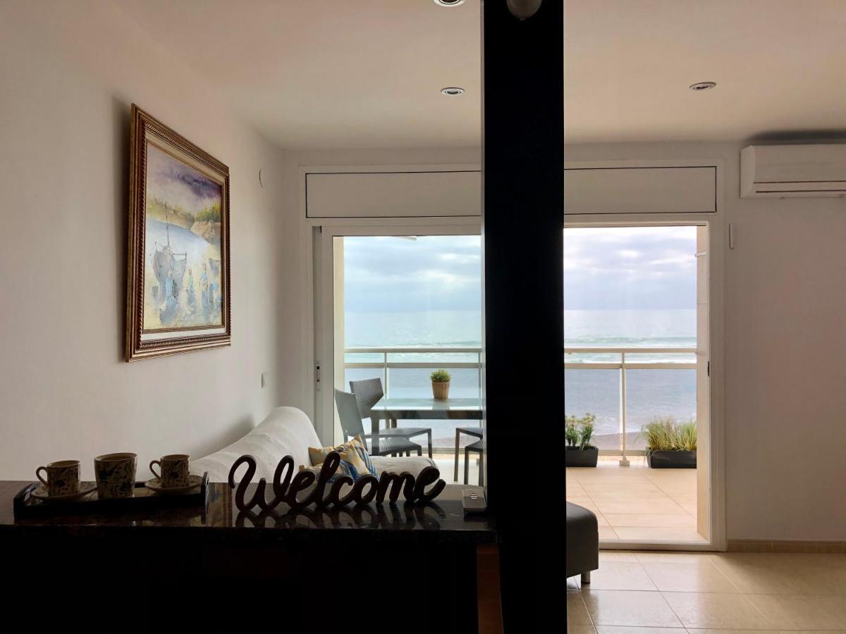Pineda Beach 1A Linea De Mar & Parking 拉皮内达 外观 照片