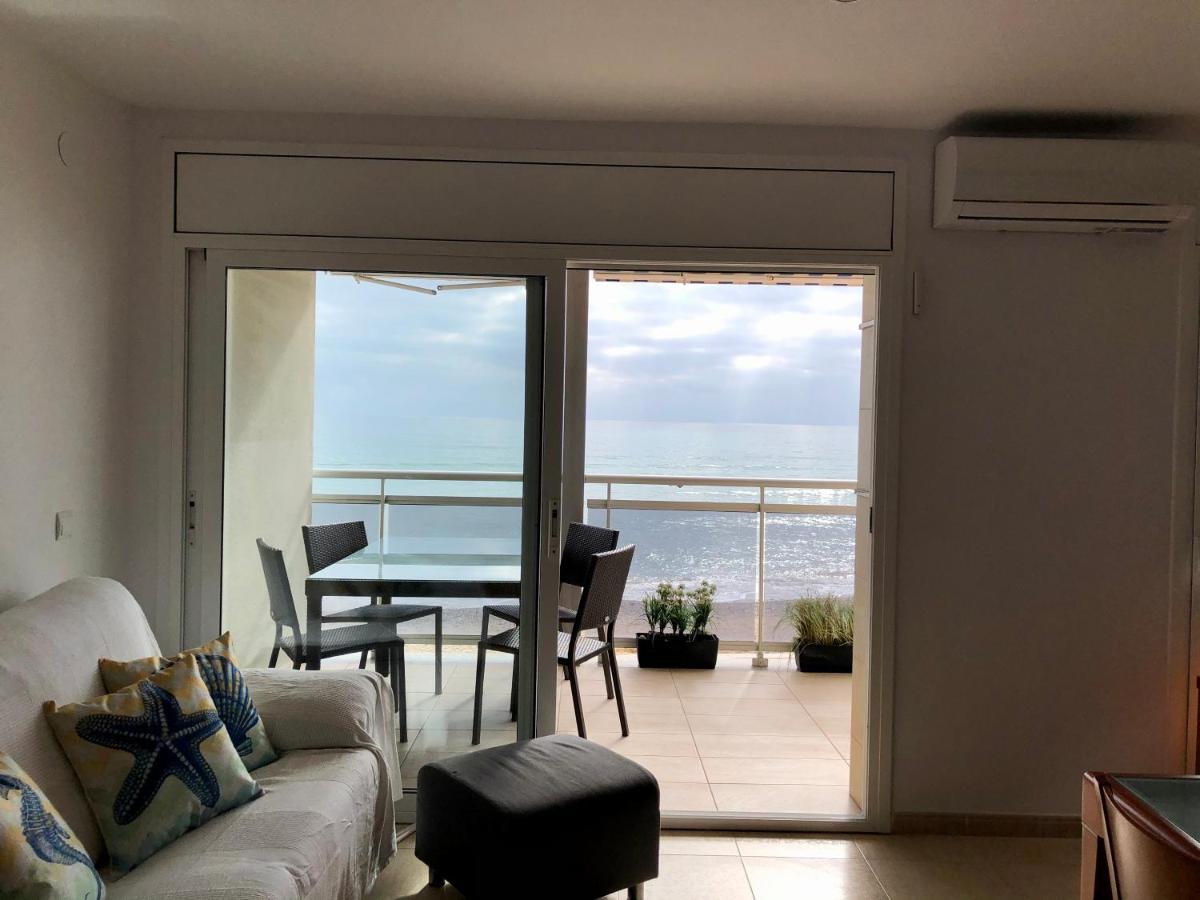 Pineda Beach 1A Linea De Mar & Parking 拉皮内达 外观 照片
