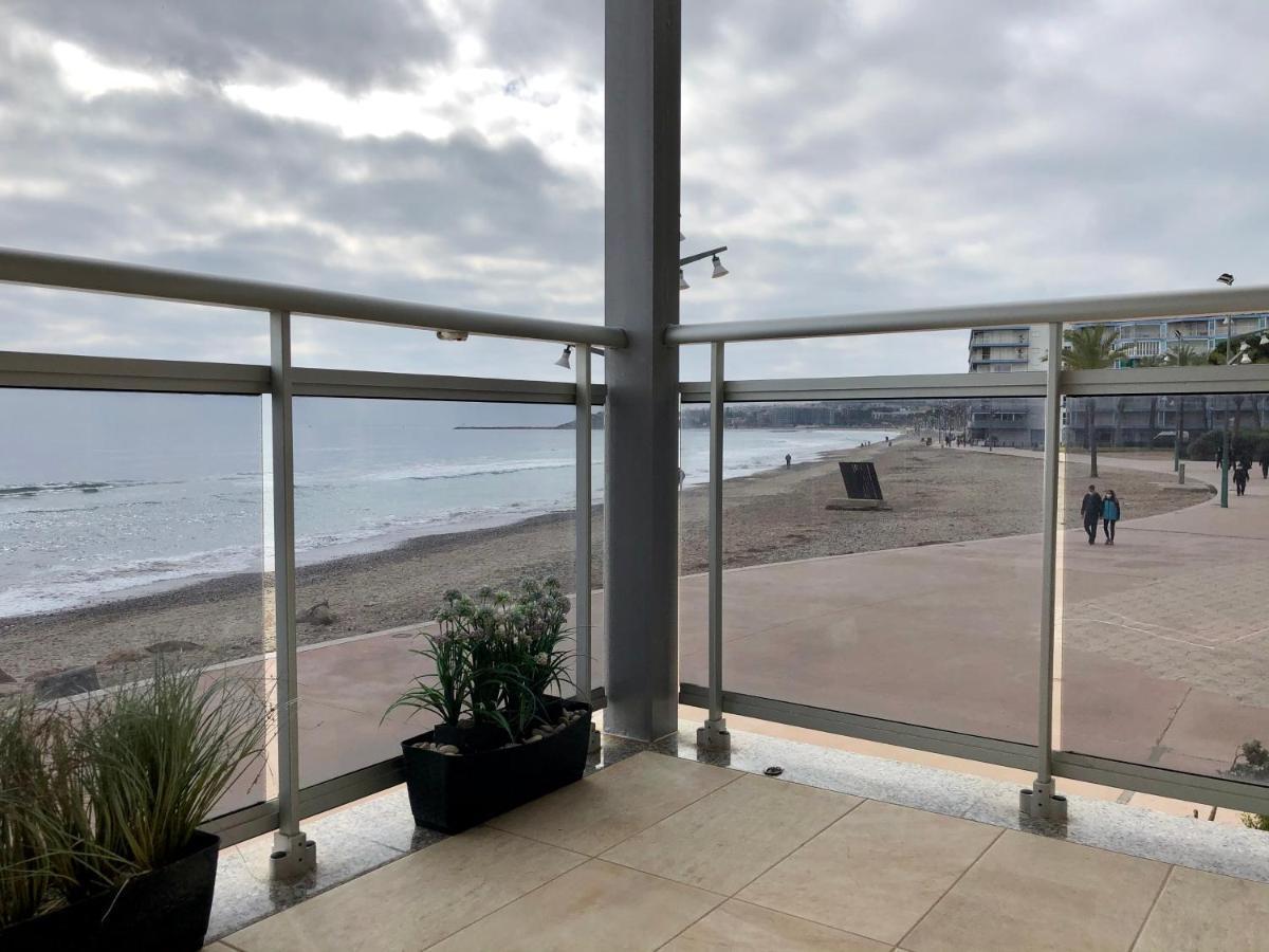 Pineda Beach 1A Linea De Mar & Parking 拉皮内达 外观 照片
