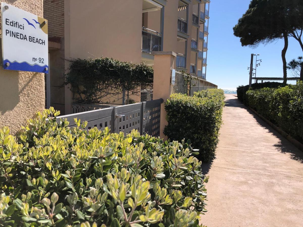 Pineda Beach 1A Linea De Mar & Parking 拉皮内达 外观 照片