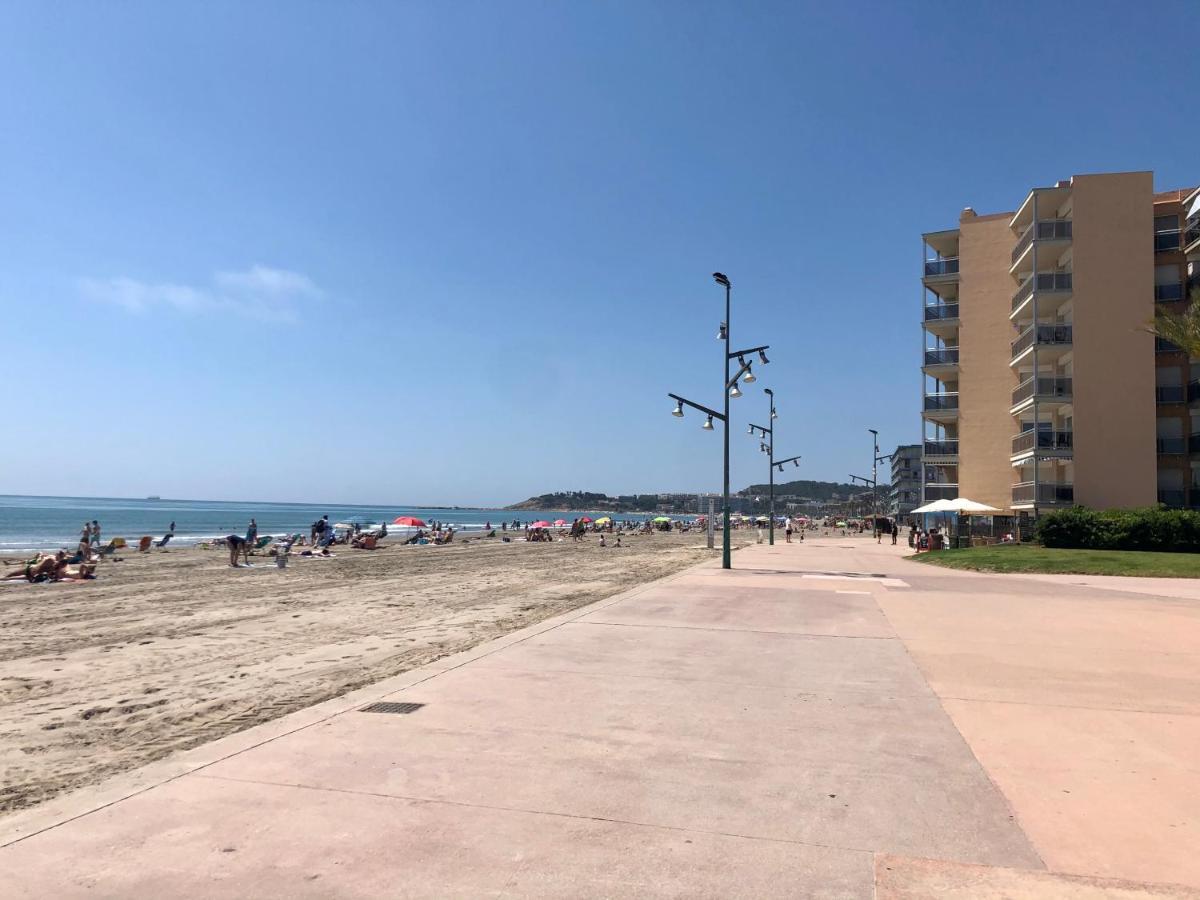 Pineda Beach 1A Linea De Mar & Parking 拉皮内达 外观 照片