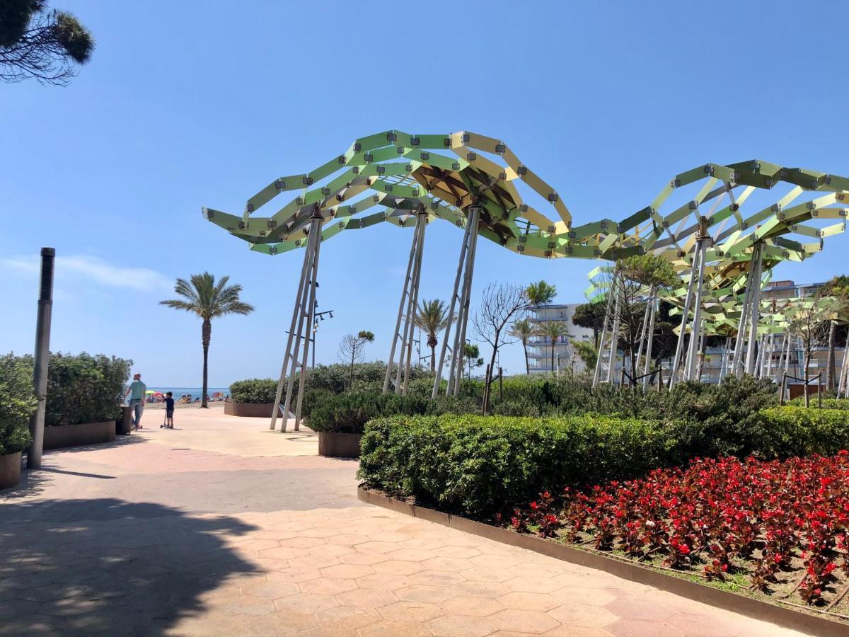 Pineda Beach 1A Linea De Mar & Parking 拉皮内达 外观 照片